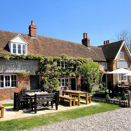 The Cherry Tree Inn Henley-on-Thames Buitenkant foto